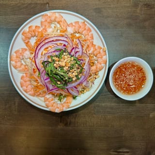 Green Papaya Salad w. Shrimp/ Goi Du Du Tom